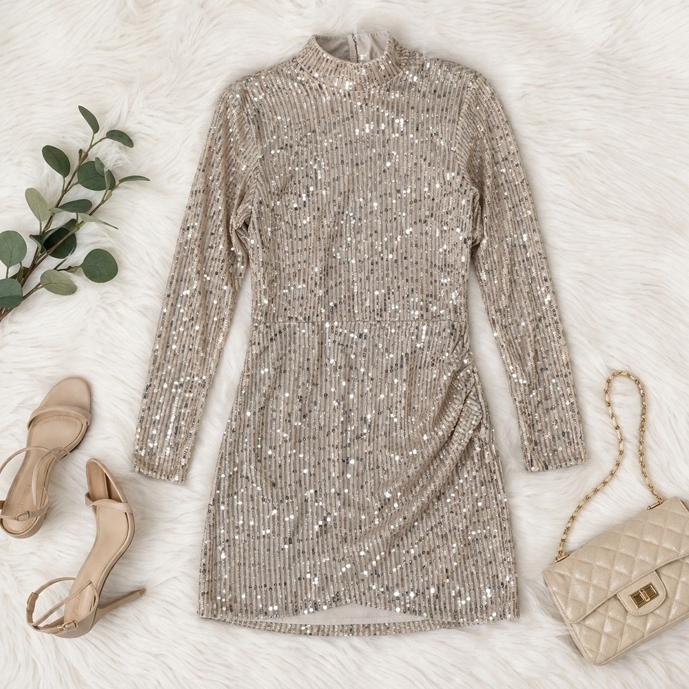 Adelyn Rae Sequin Mini Dress Medium Nude Silver Long Sleeve Backless Cocktail